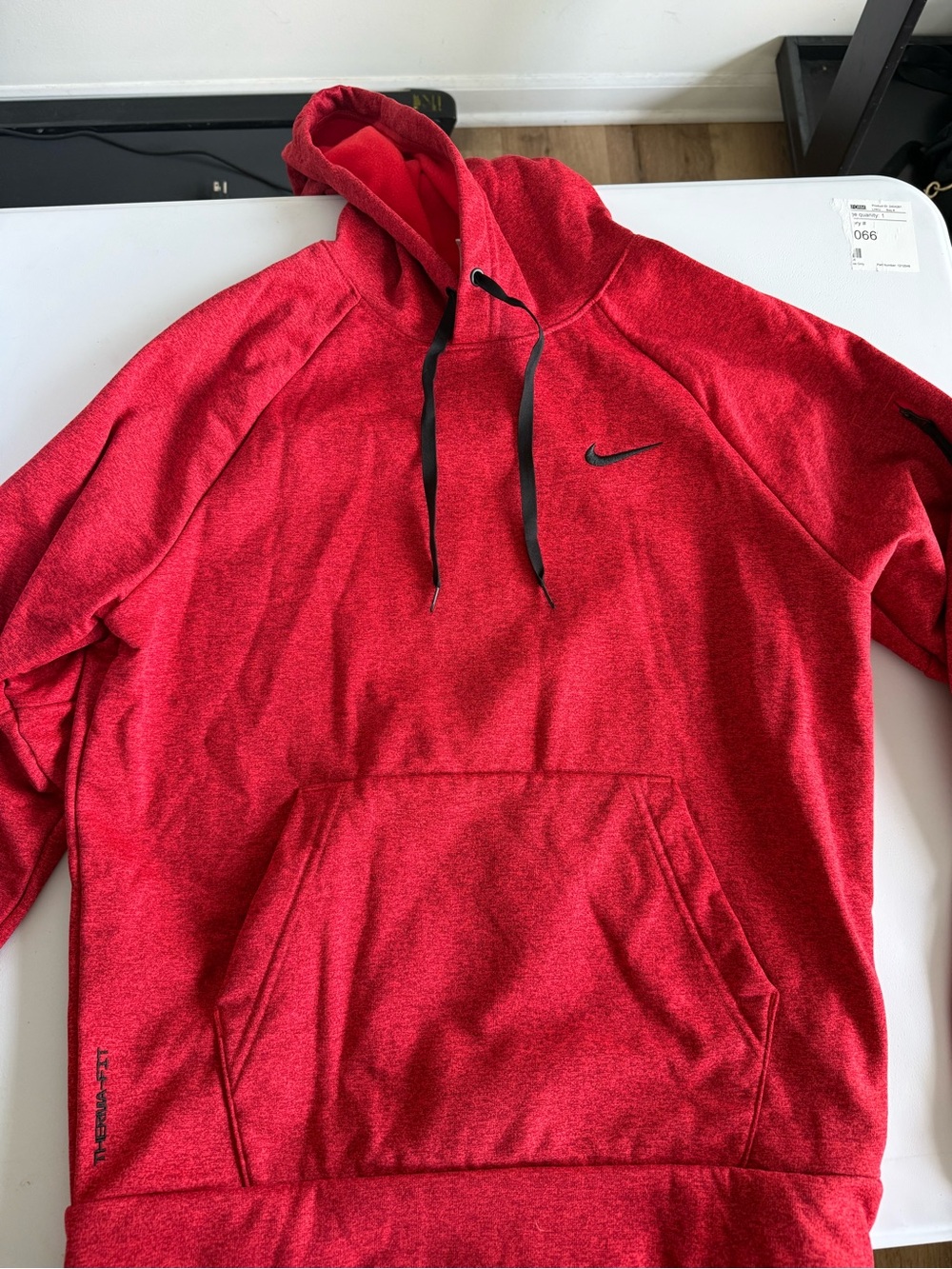 Nike Red Men’s Pullover Hoodie with Black Accents